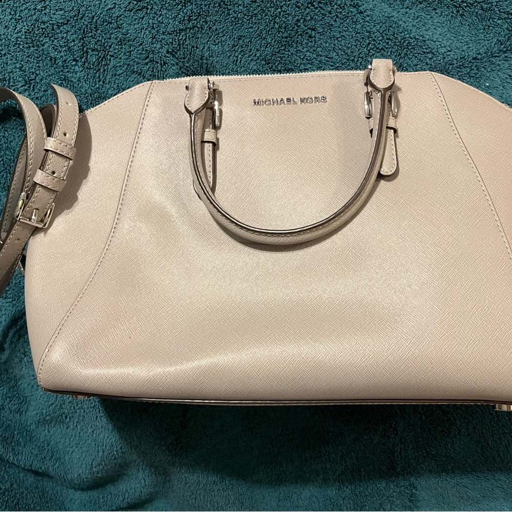 Michael Kors Ciara large tote